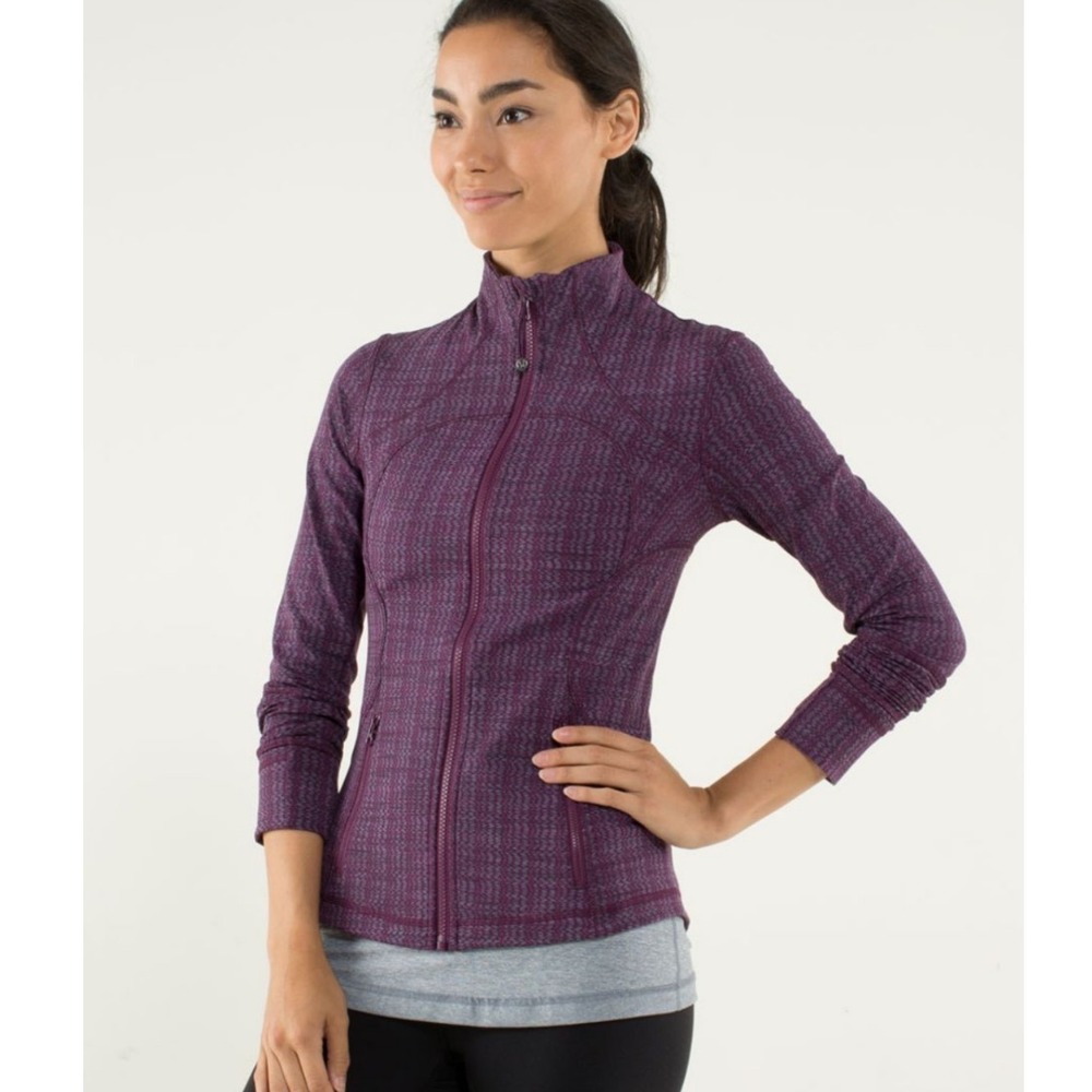 Lululemon Forme Jacket Purple Womens Size 4 Define Cuffins Luon Running Full Zip